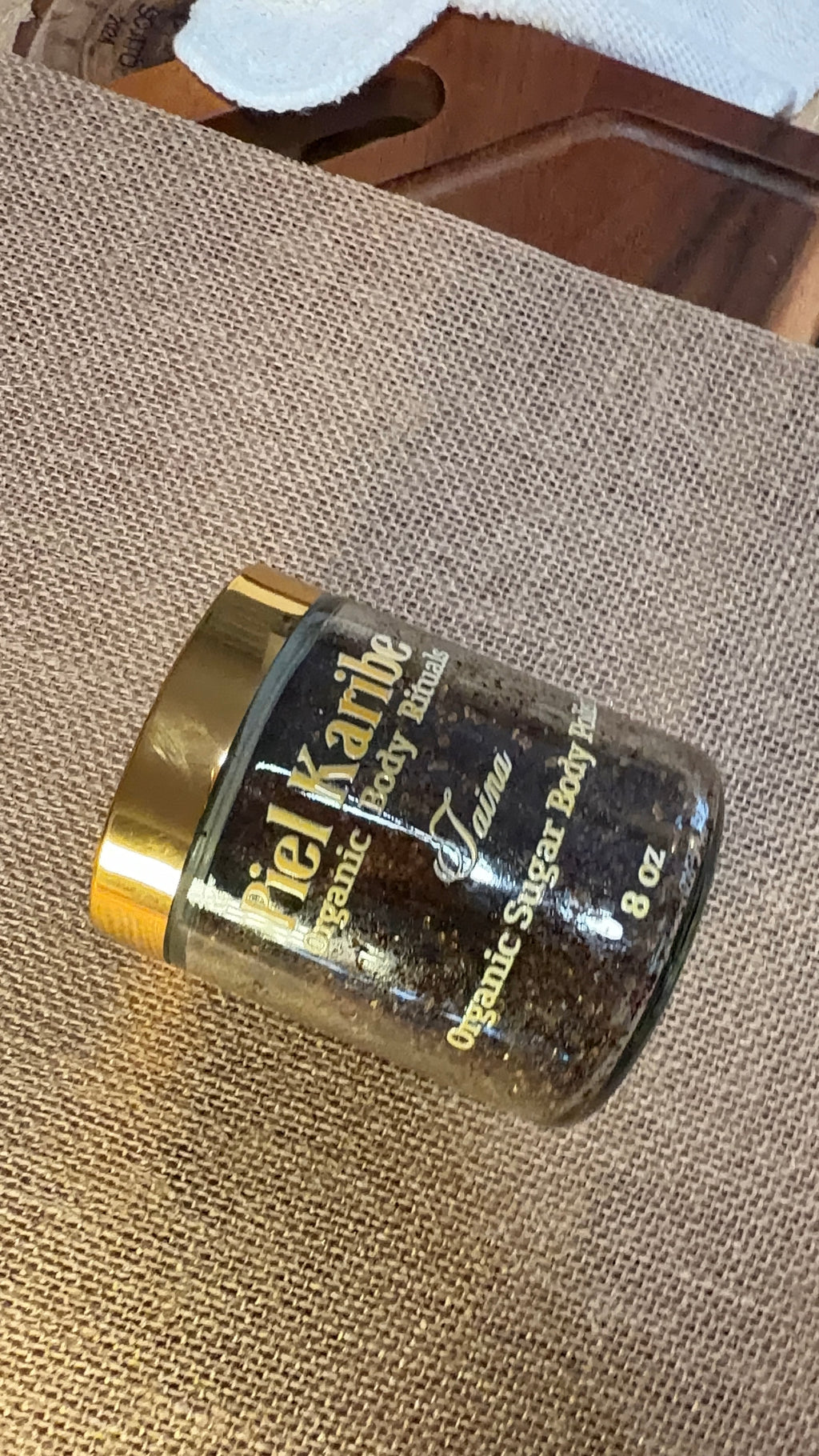Taina Body Scrub